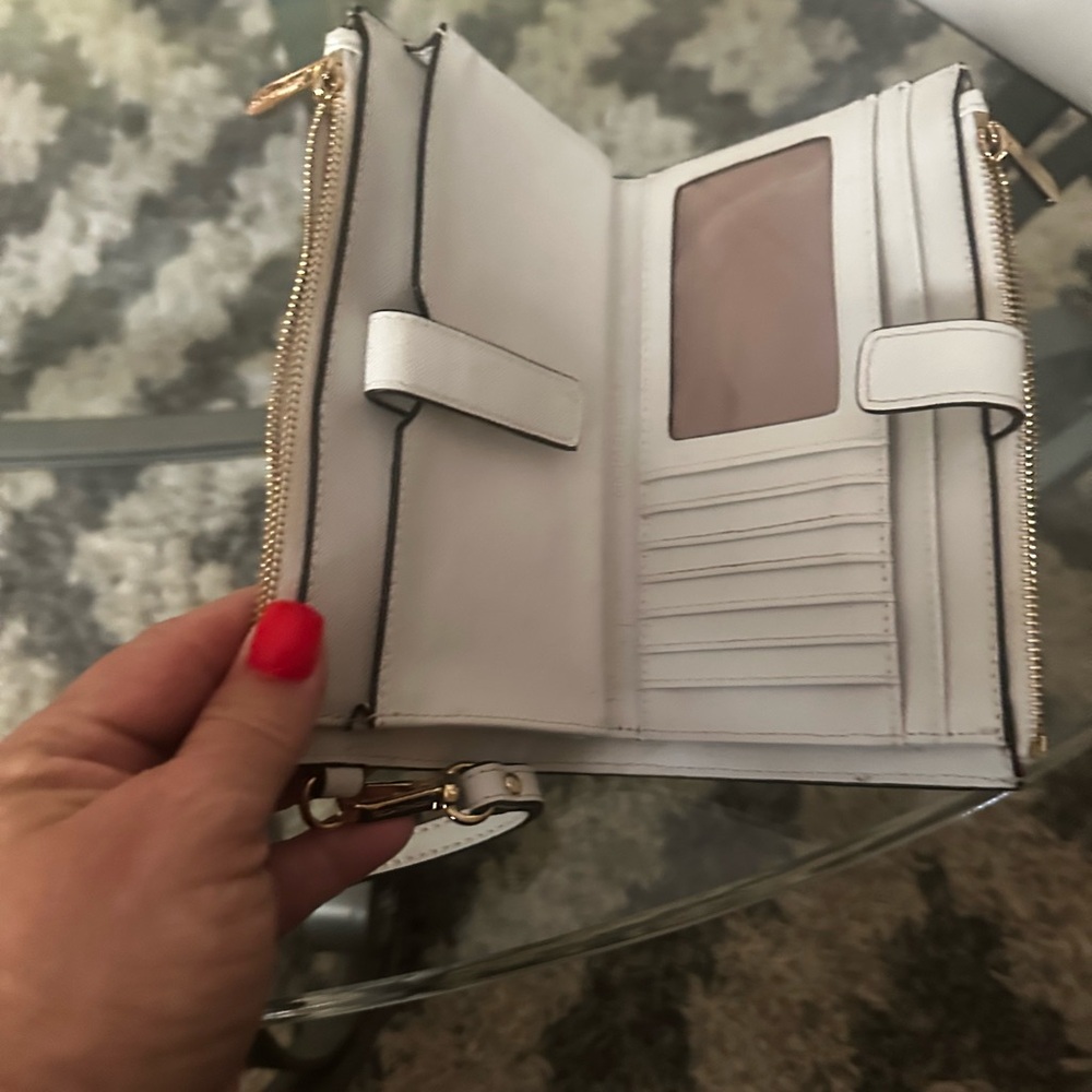 Michael Kors White Wallet with Structured Design